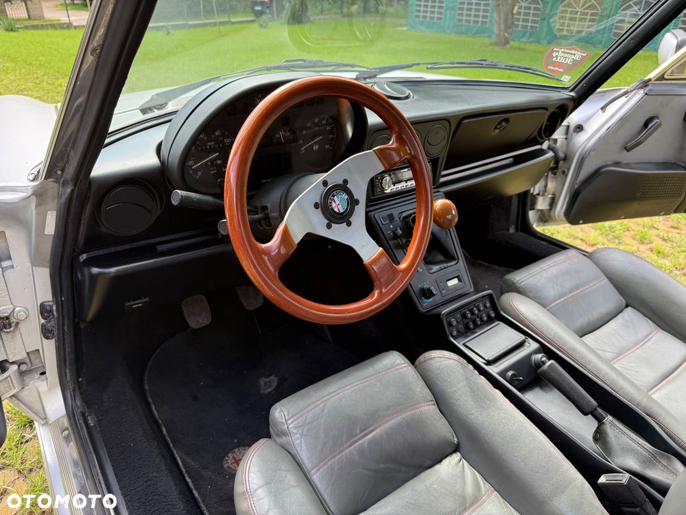 Alfa Romeo Spider 2.0 - 23
