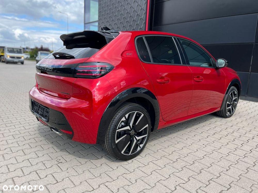 Peugeot 208 - 11