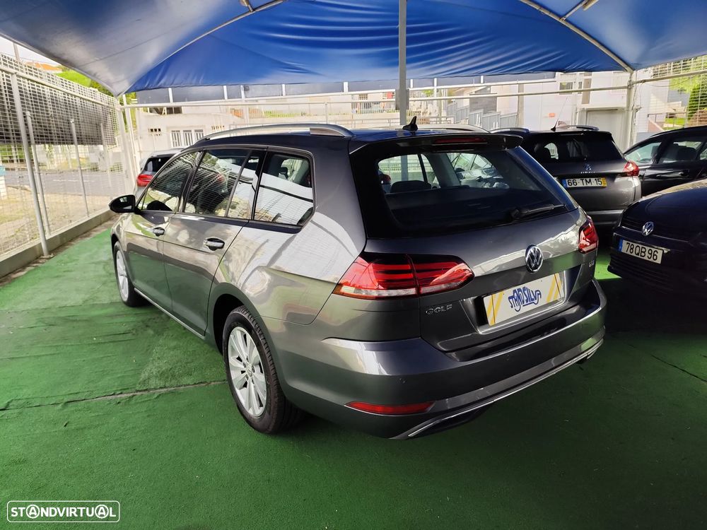 VW Golf Variant 1.6 TDi Confortline - 12