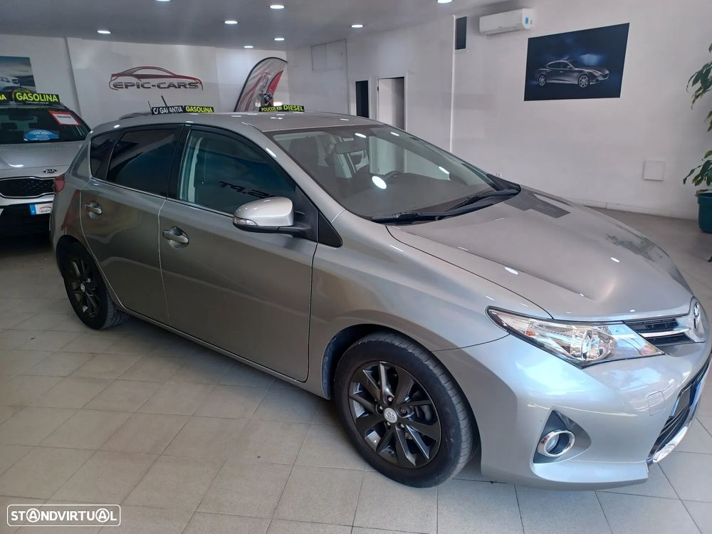 Toyota Auris 1.6 Valvematic Edition - 8