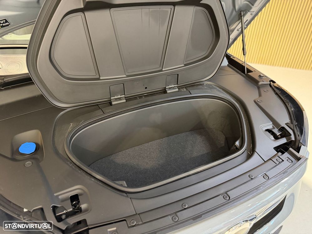 Volvo C40 Recharge Core - 35