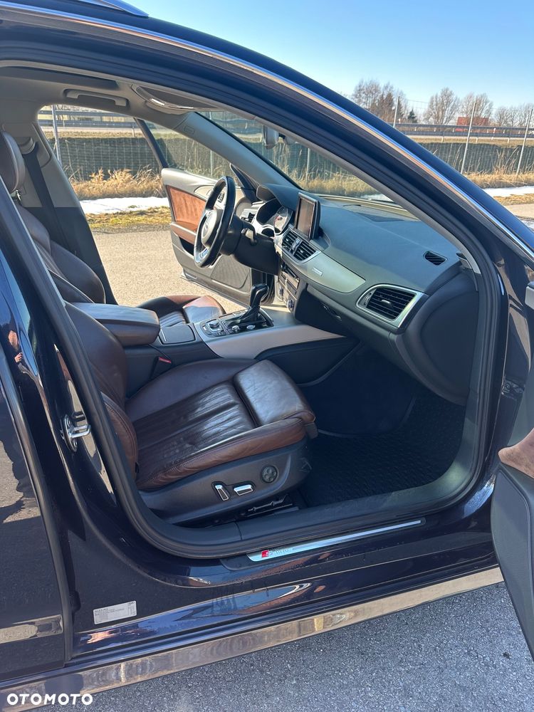Audi A6 Avant 3.0 TDI quattro S tronic - 16