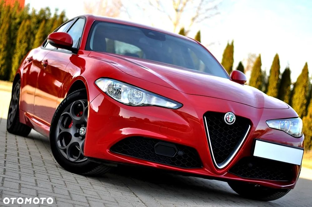 Alfa Romeo Giulia 2.0 Turbo Super - 1