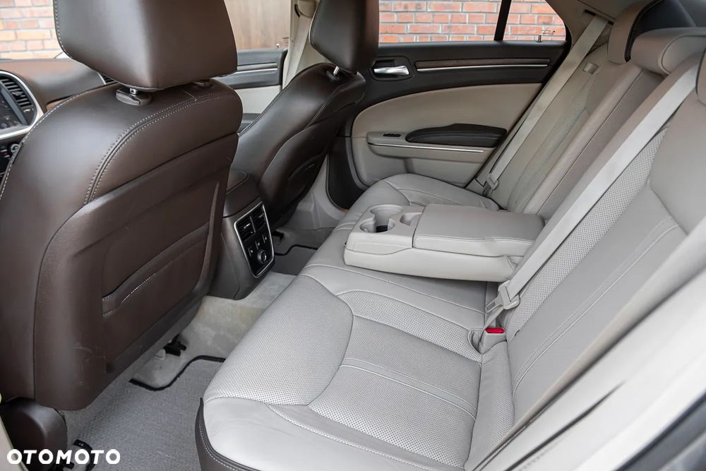 Lancia Thema 3.6 V6 VVT 24V Automatik Platinum - 22
