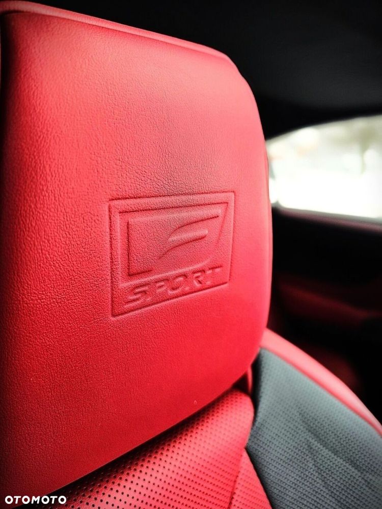 Lexus ES 300h F Sport Edition - 20