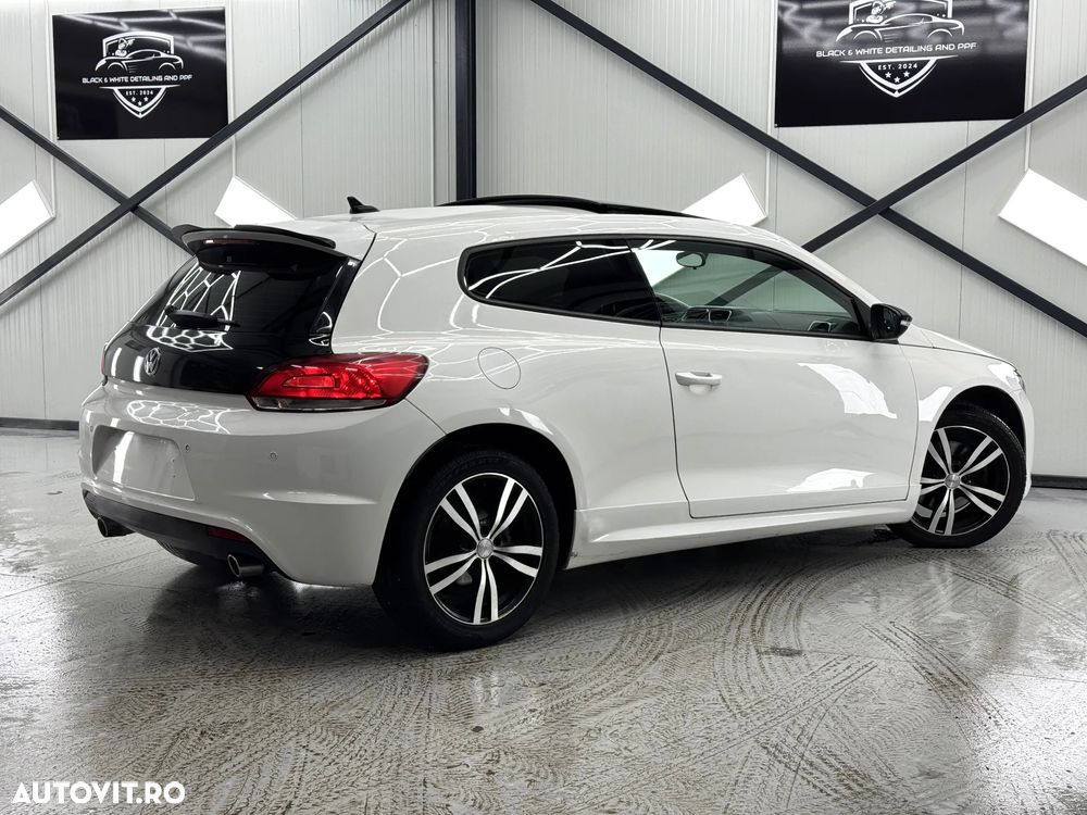 Volkswagen Scirocco 1.4 TSI DSG - 14
