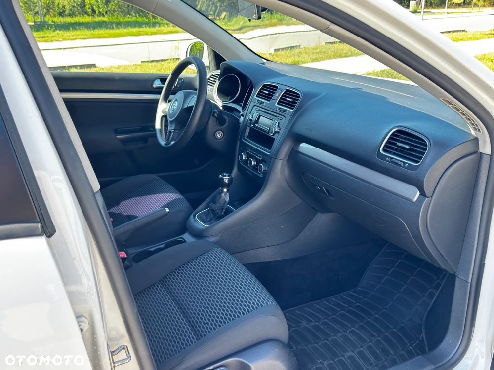 Volkswagen Golf 1.6 TDI Comfortline - 20