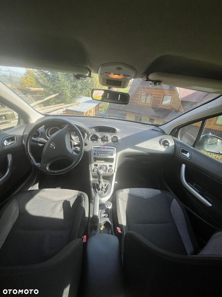 Peugeot 308 - 5
