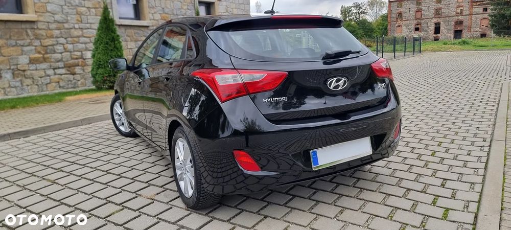 Hyundai i30 1.4 Edition Plus - 10