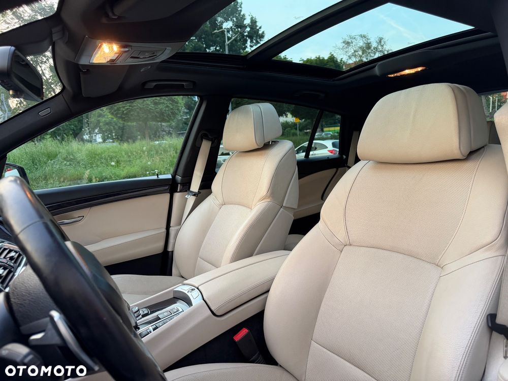 BMW 5GT 535d xDrive - 13