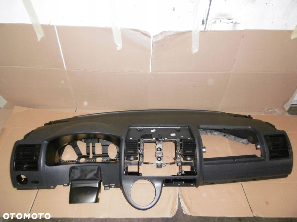 VW T5 TRANSPORTER DESKA ROZDZIELCZA KONSOLA - 1