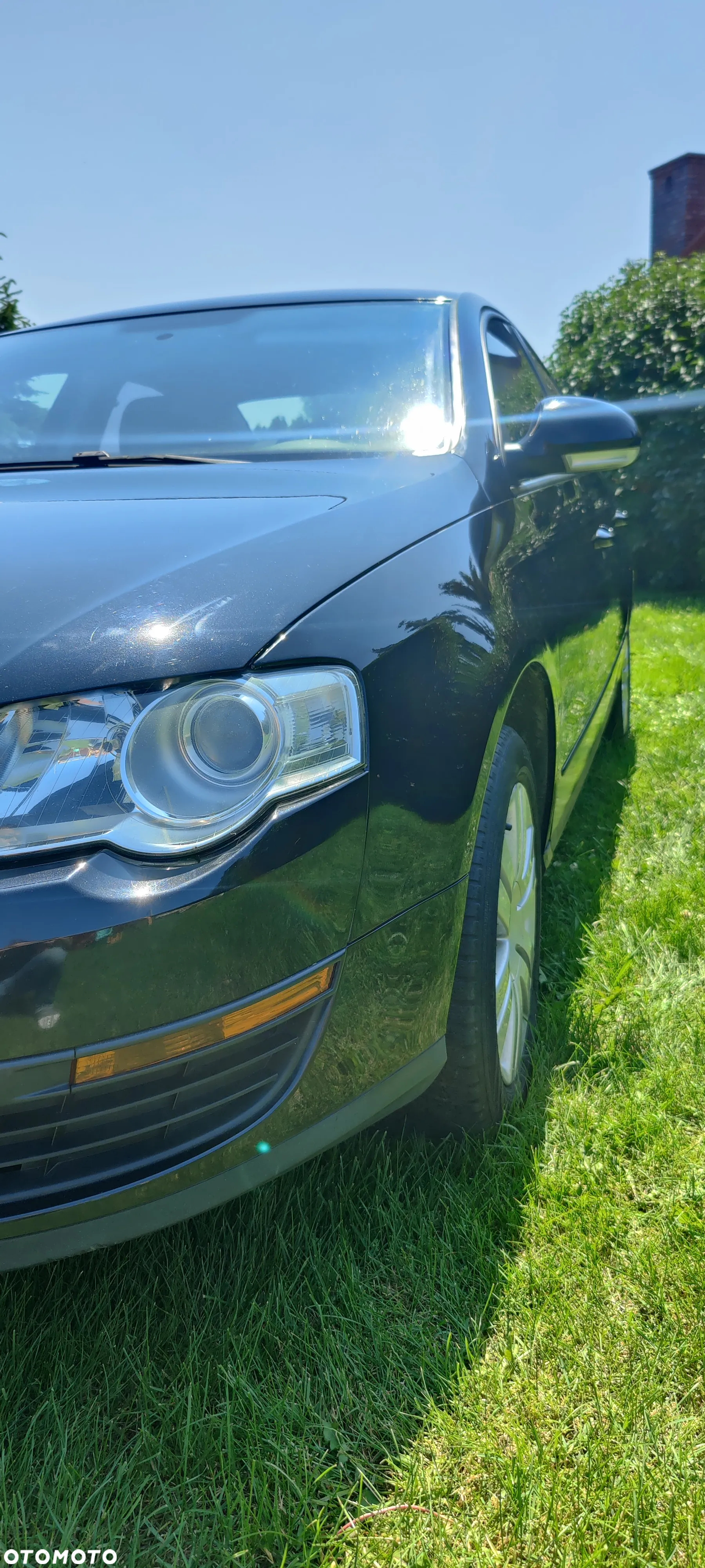 Volkswagen Passat - 4