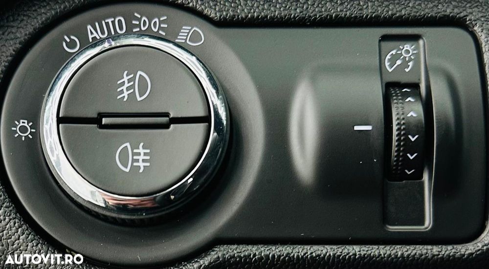 Opel Insignia 2.0 CDTI ecoFLEX Start/Stop Sport - 12