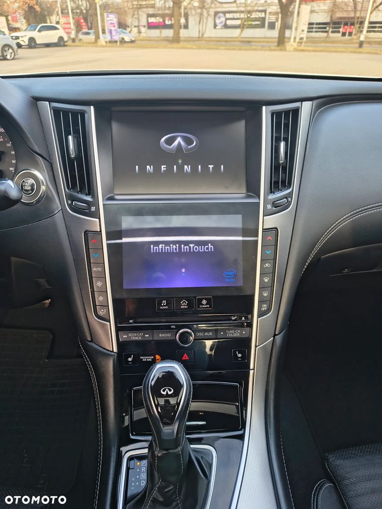 Infiniti Q50 Q50(S) 3.0t Sport - 18