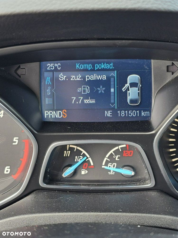 Ford Kuga - 39
