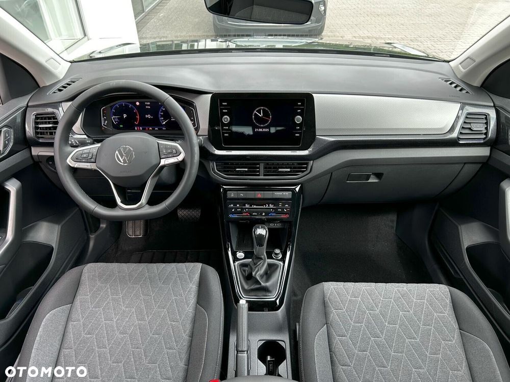 Volkswagen T-Cross - 11