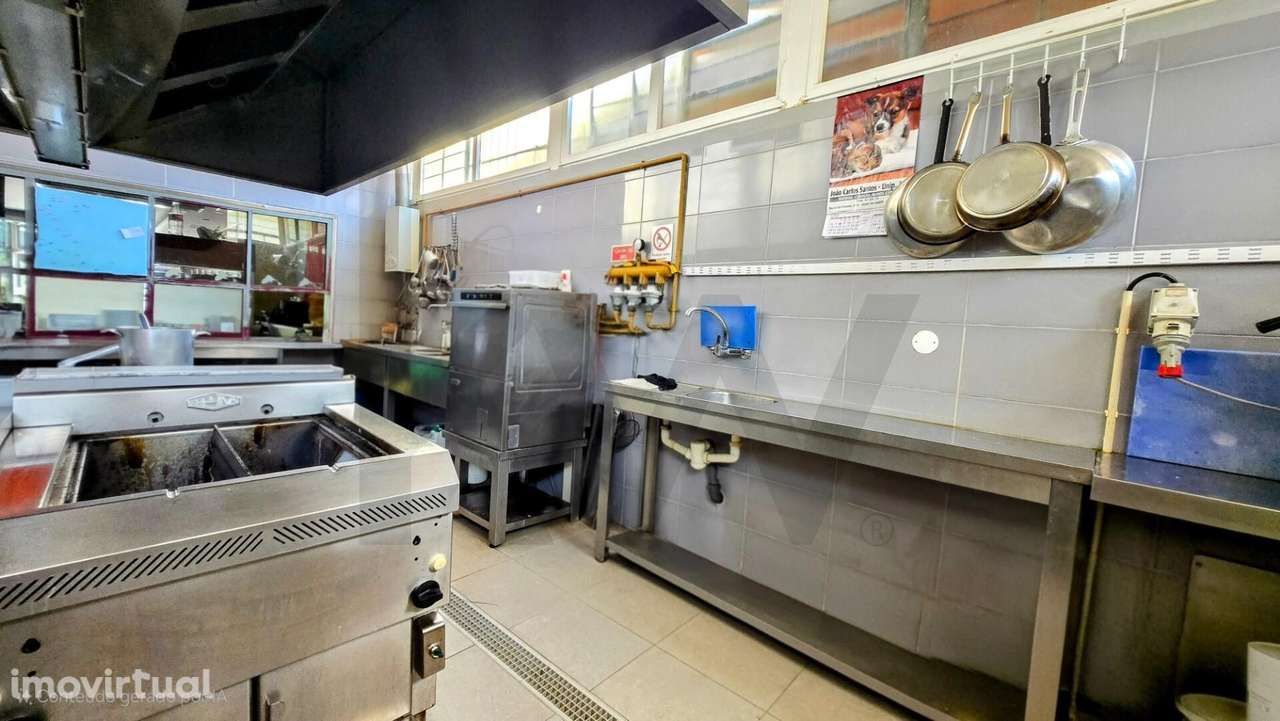 Trespasse Restaurante na Zona da Solum Coimbra com Boa Faturação a fun - Grande imagem: 5/22