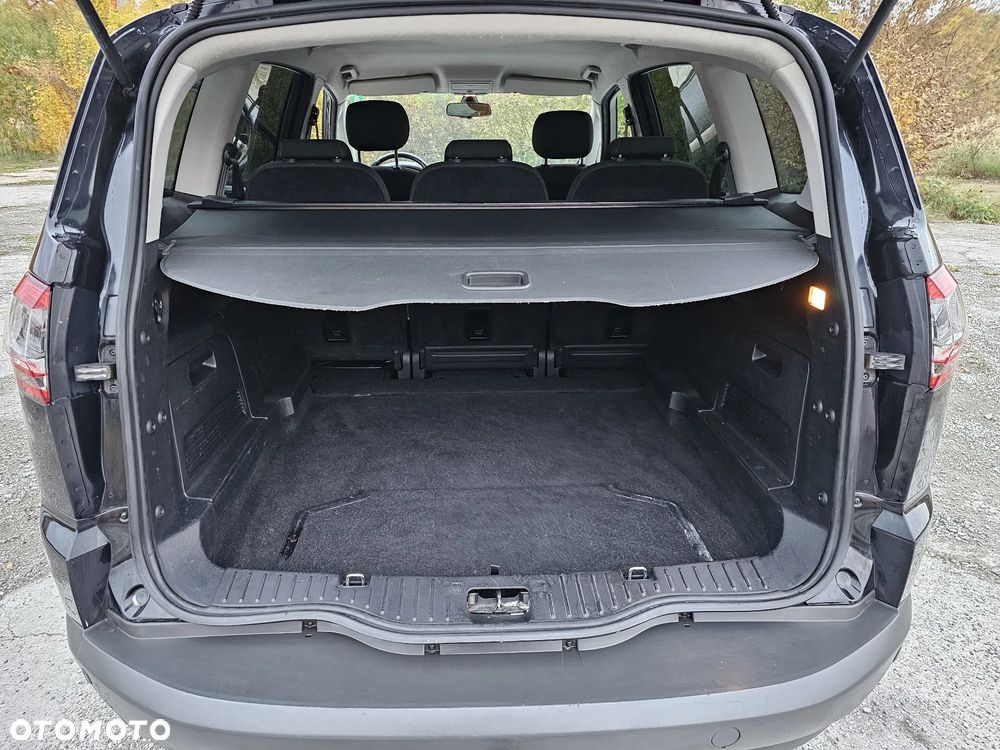 Ford S-Max 2.0 TDCi DPF Titanium - 24