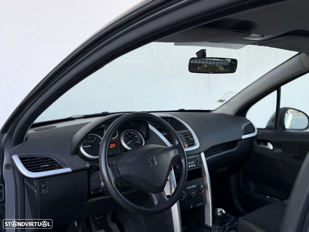 Peugeot 207 1.4 HDi XA - 19
