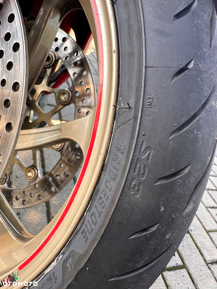Honda CBR - 12