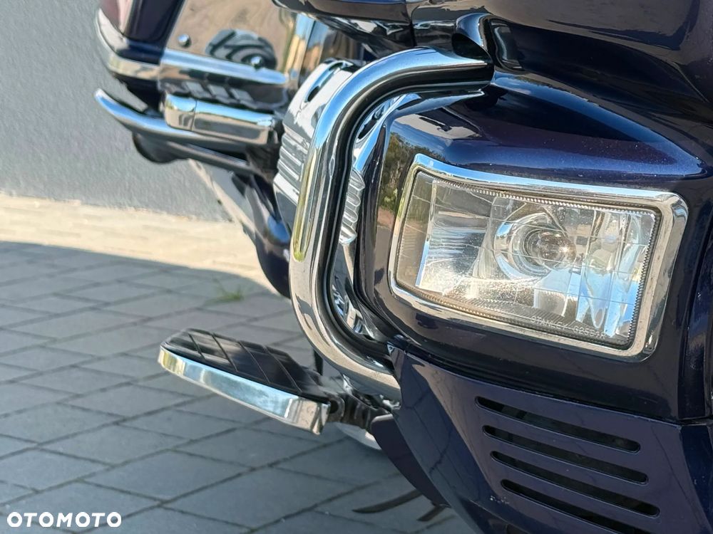 Honda GL - 9