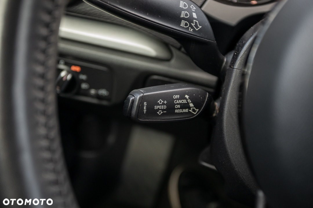 Audi A3 2.0 TDI S tronic sport - 27