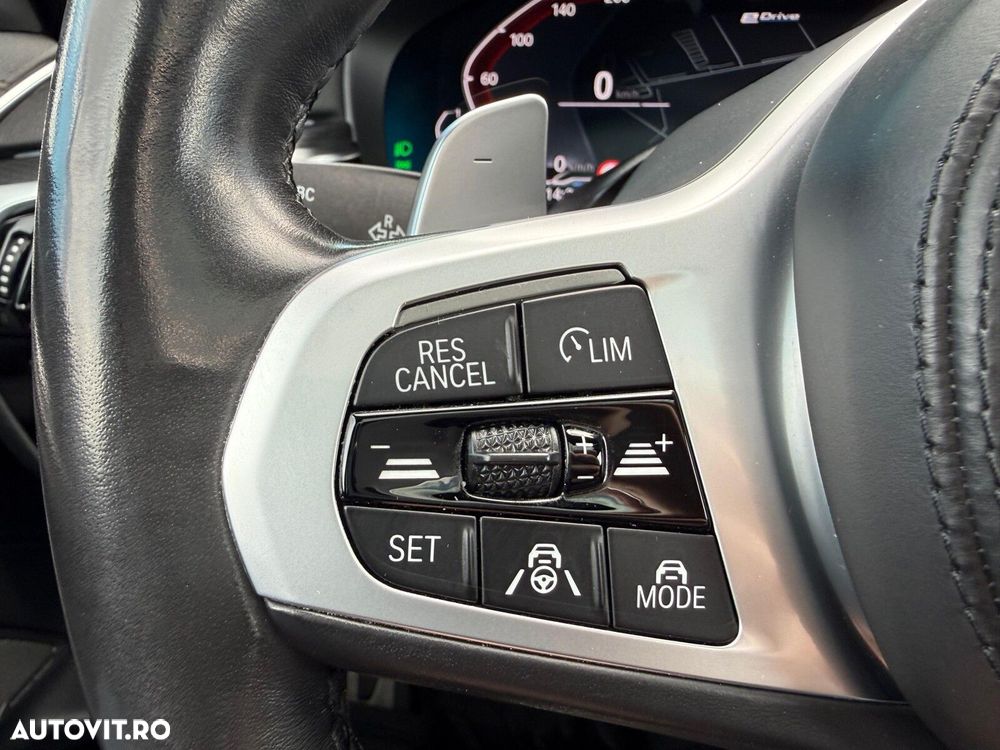 BMW Seria 5 530e xDrive AT PHEV - 26