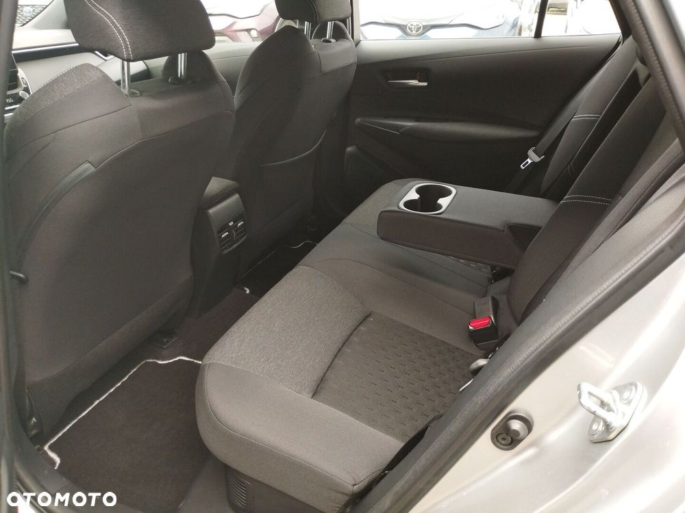 Toyota Corolla 2.0 Hybrid Comfort - 11