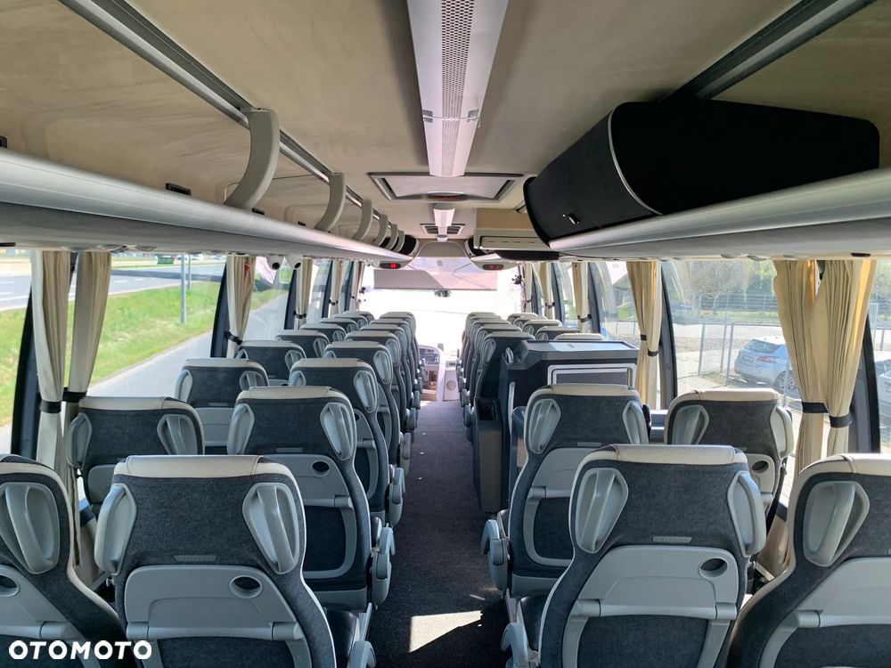 Volvo 9700 - 8