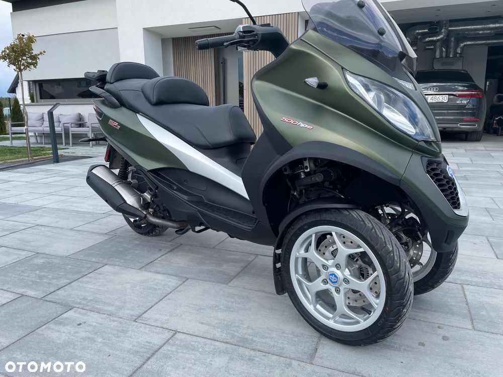 Piaggio MP-3 - 1