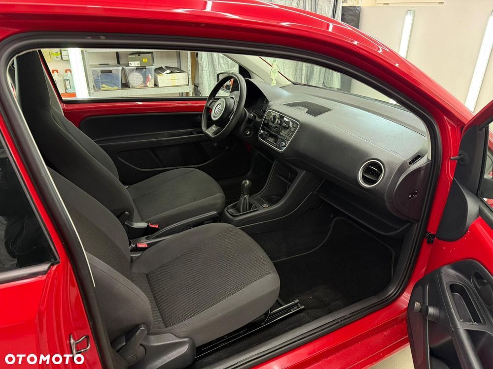 Volkswagen up! - 21