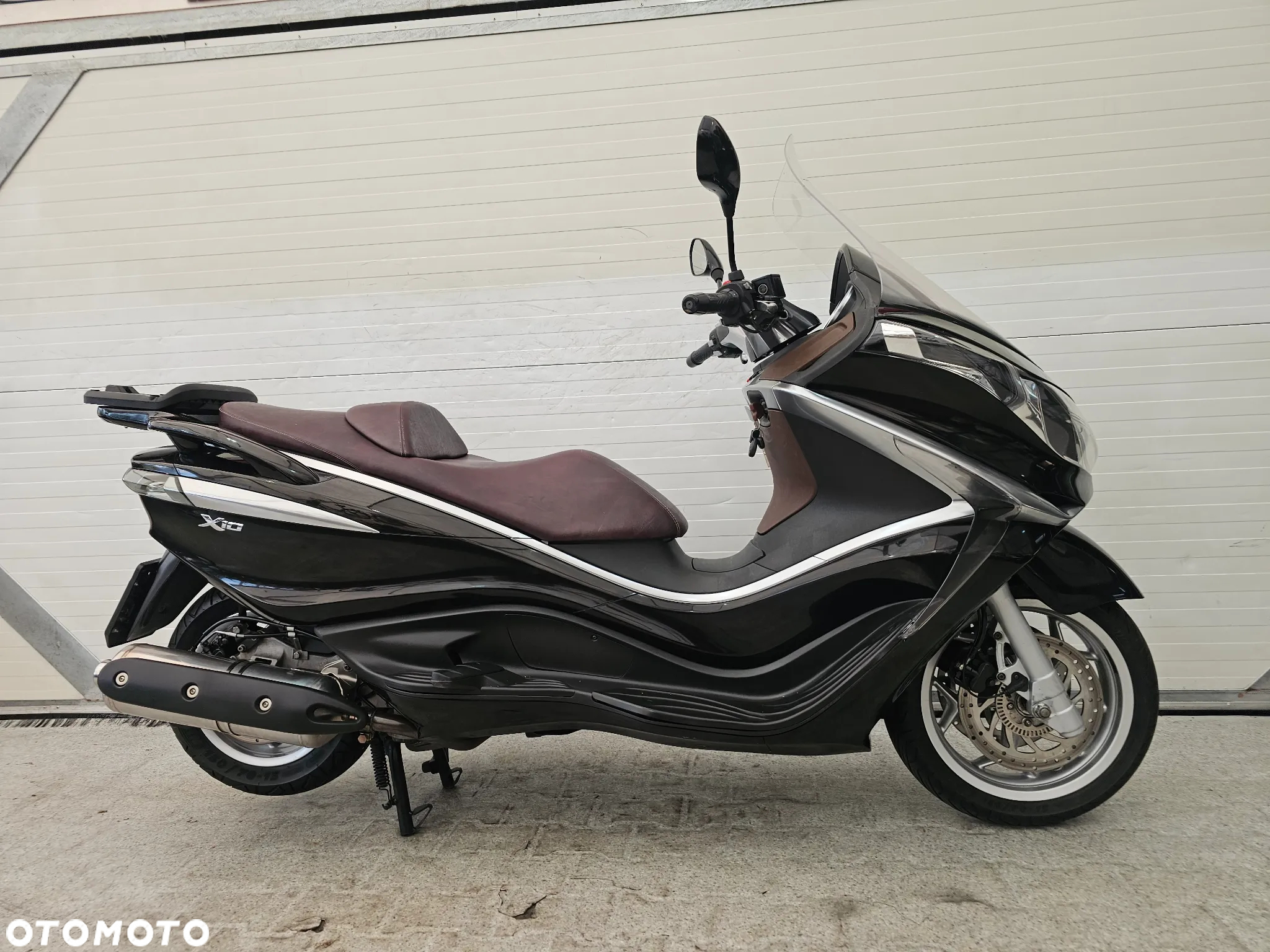 Piaggio X10 - 5