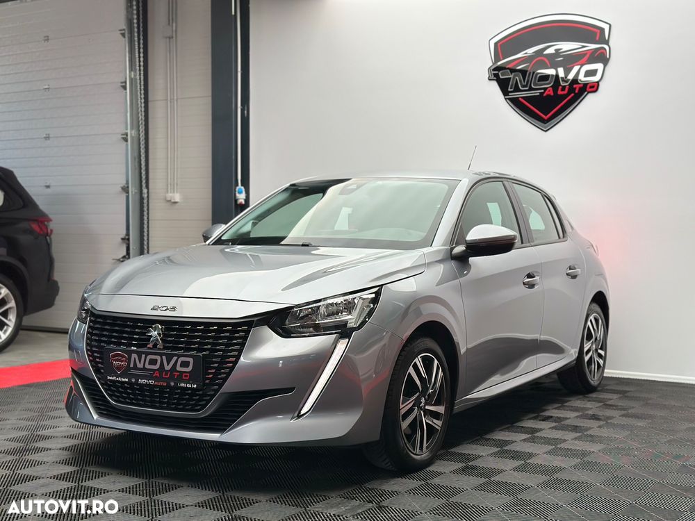 Peugeot 208 1.2 L PureTech STT EAT8 Allure - 1