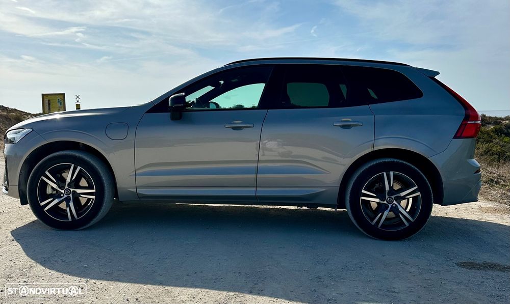 Volvo XC 60 2.0 T6 PHEV R-Design AWD - 8