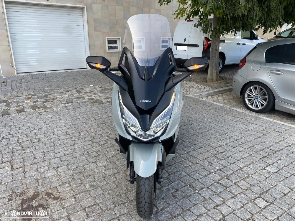 Honda Forza 350 - 13