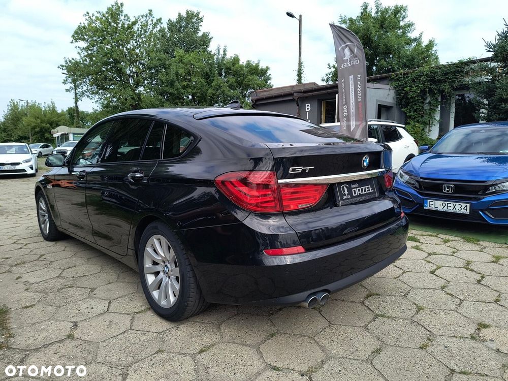 BMW 5GT - 7