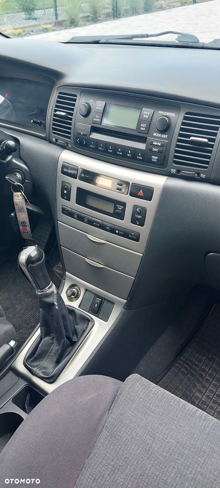 Toyota Corolla 2.0 D-4D - 7