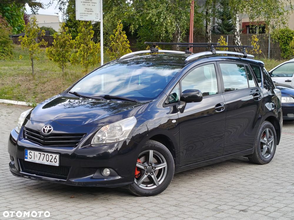 Toyota Verso 2.0 D-4D Sol plus - 1