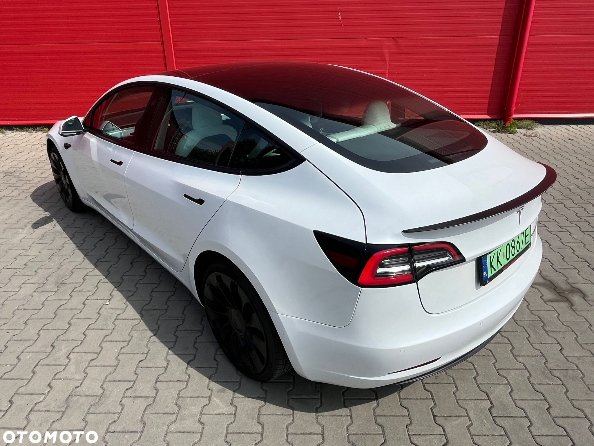 Tesla Model 3 Langstreckenbatterie Allradantrieb Dual Motor Performance - 30