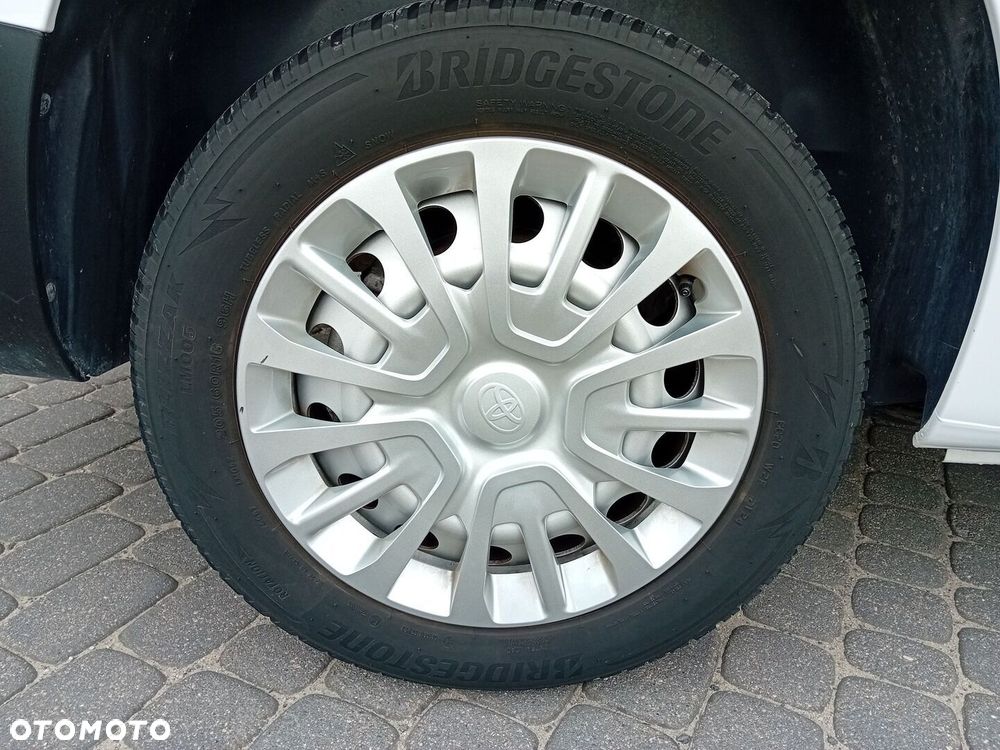 Toyota PROACE CITY - 21