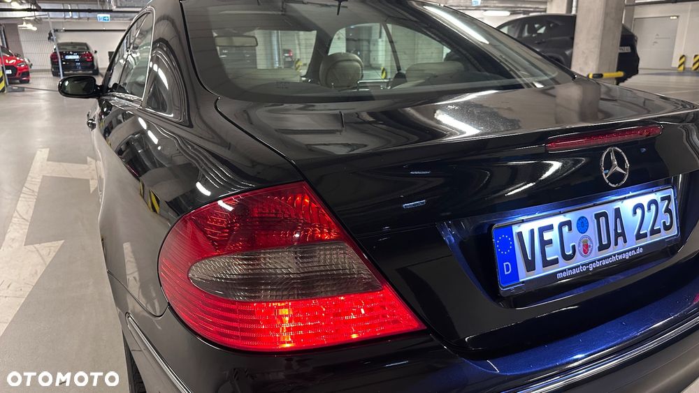 Mercedes-Benz CLK 350 7G-TRONIC Avantgarde - 19