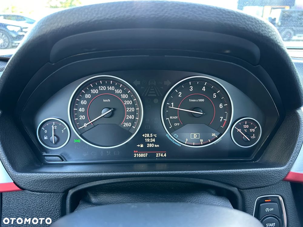 BMW Seria 3 328i Sport-Aut Sport Line - 19