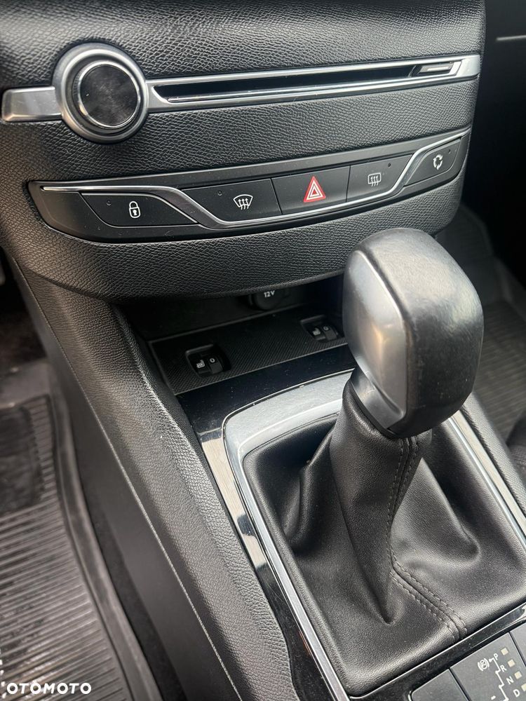 Peugeot 308 1.6 BlueHDi Active S&S - 11