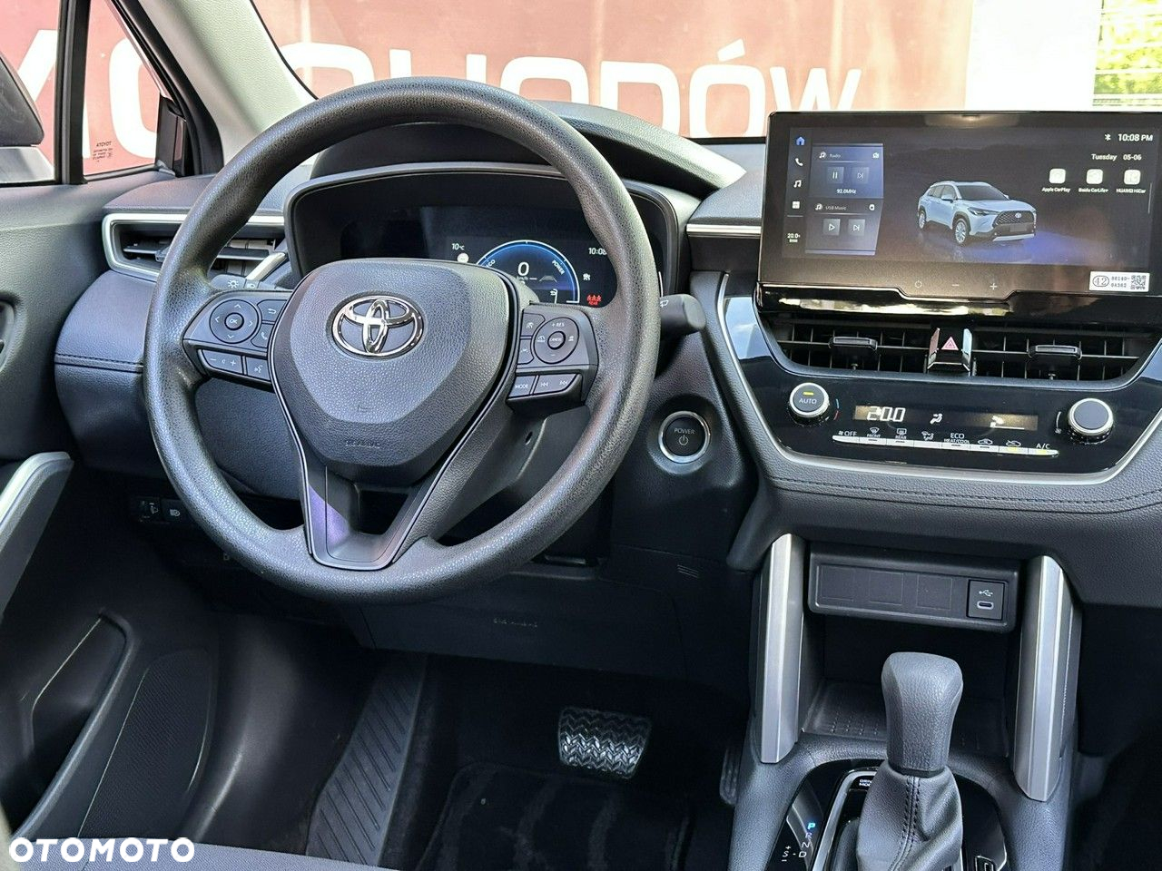 Toyota Corolla Cross - 18