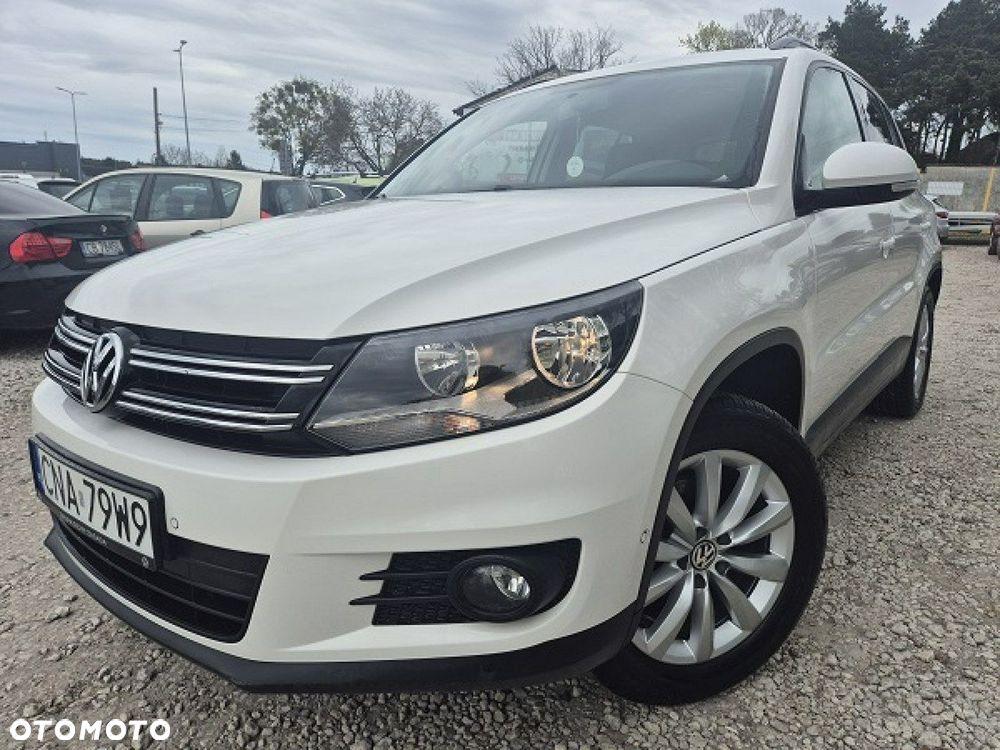 Volkswagen Tiguan - 1