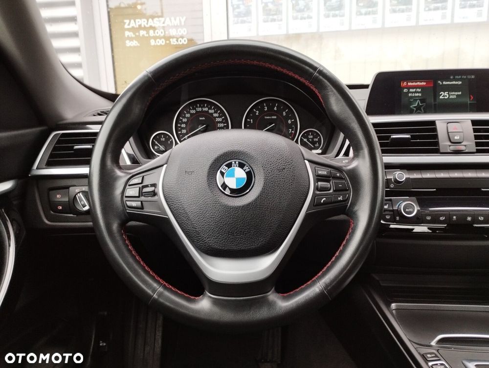 BMW 3GT 320i GPF Sport Line - 3