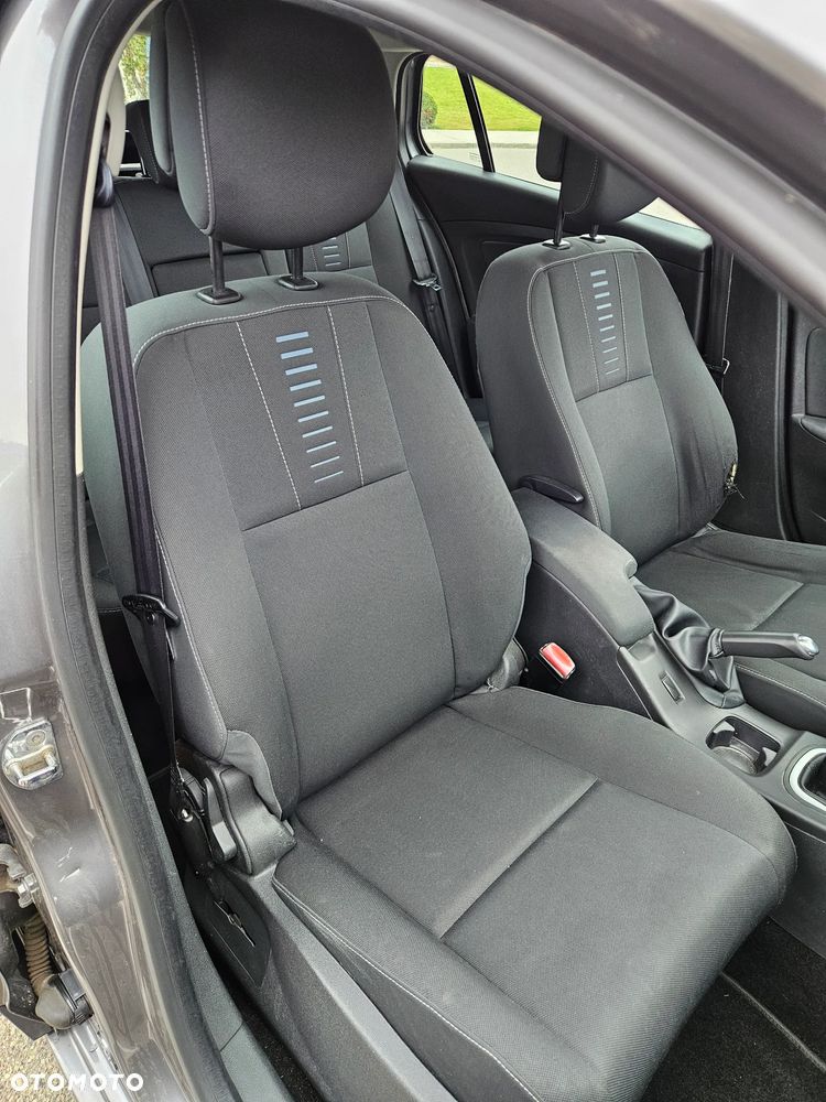 Renault Megane 1.6 16V Dynamique - 16