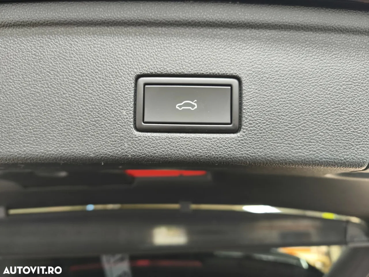 Volkswagen Touareg 3.0 V6 TDI 4Motion DPF Automatik R-Line - 24