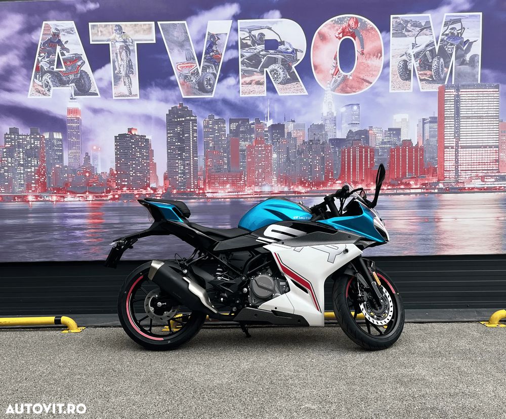 CF Moto 250SR - 3