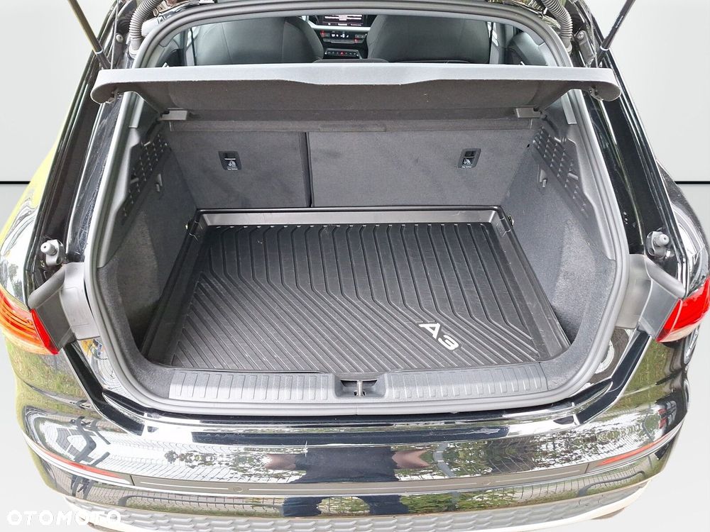 Audi A3 Sportback - 16